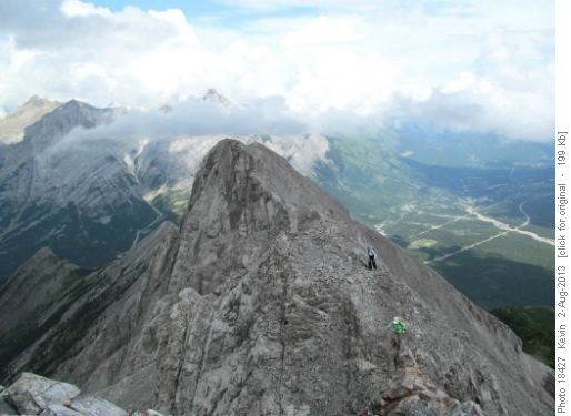 Traversing the ridge to the true summit