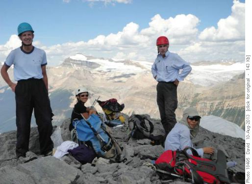 Mt. Wapta summit {212 d mu}, {581 su mcc}, {607 da gan}, {168 si ga}