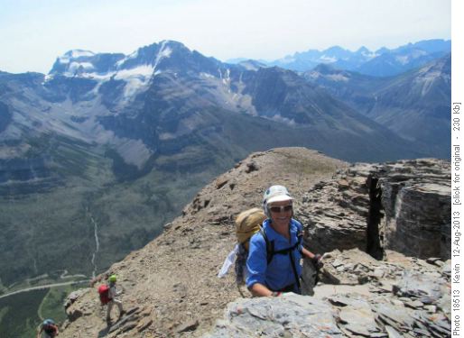 Alda pops out on the summit ridge