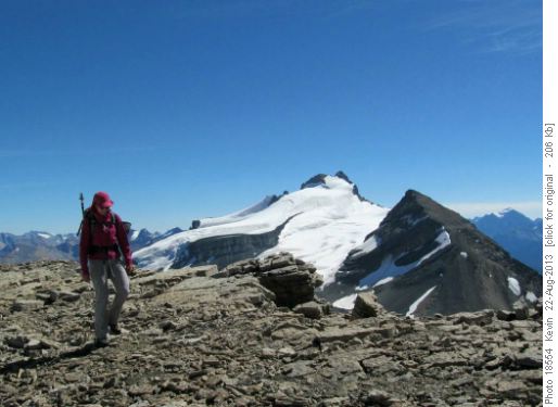 Traversing the ridge from Unnnamed Peak to Mt Andromache