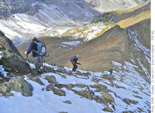 Descending from the 4th (highest) summit towards the 3rd summit