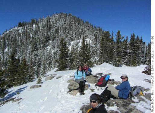 Gabriela, Barb, Yoko & Bill at the cliff top rest stop