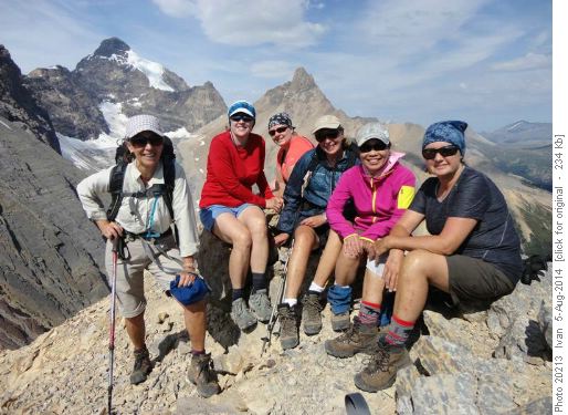 Parker Ridge- women on top /Rosanne, Teresa, Alicja, Susan, Yoko, Janice/.