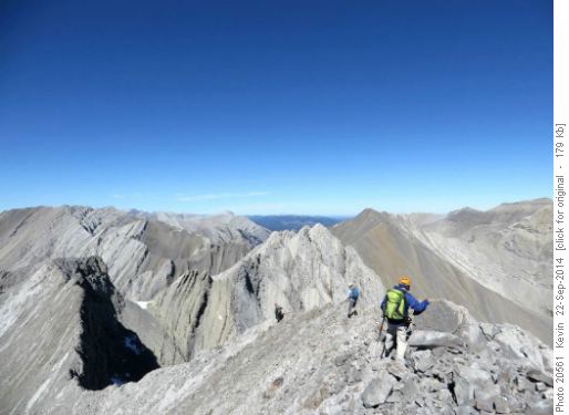 Beginning the traverse towards the Northern Twin (GR616953) of Lineham Peaks