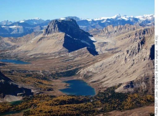 Ptarmigan and Baker lakes, Ptarmigan peak, Wall of Jericho from summit Mount Lychnis
