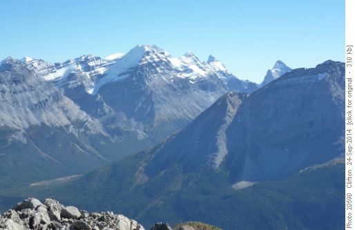 Views of Lefroy, Victoria, huber, Hungabee and Biddle from Summit