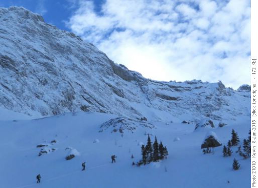 Heading up to the ridge above Black Prince Lakes
