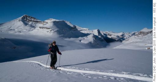 {188 Bill Leach} and, of note, <A href="http://www.ramblers.ab.ca/public/tripreportdetails.asp?TripID=6357">Conical peak</A> is visible towards Isabella lake.