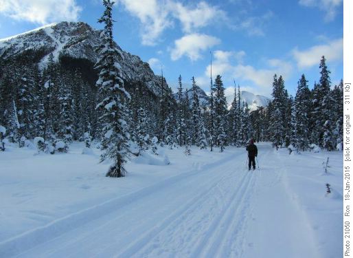 {1789 Warren Richards} on Fairview trail, Mt. Fairview on left.