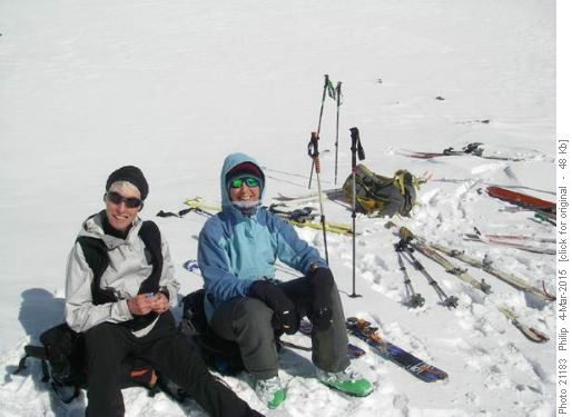 {1063 Inge Sto} and {152 Ros Cad} take a well deserved break after the boot pack.