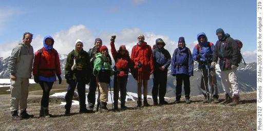 Cornelis, Silvia, Robert, Andy, Linda, Lupita, Francesco, Bernard, Eveline, Bill, Bernie on Old Baldy Ridge