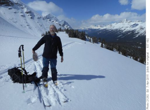 Ed is finally warm enough to do without gloves