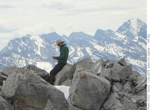 {607 da gan} on South summit of Mt Lawrence Grassi