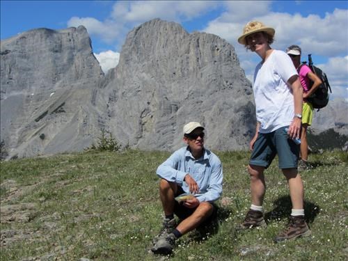 Madeleine & a mystery past member