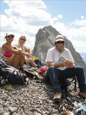 Windtour Ridge "Scramble Summit: {581 s mc}, {413 g l}, {532 j du}