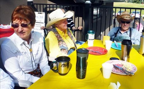 {1314 Barb Brunton}, {231 Dorothy reimer} & {163 Tom Flanagan} : 2015 Pancake breakfast