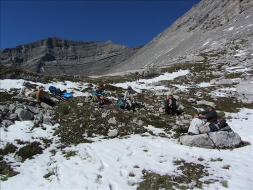 Lunch in NE cirque of James Walker Valley