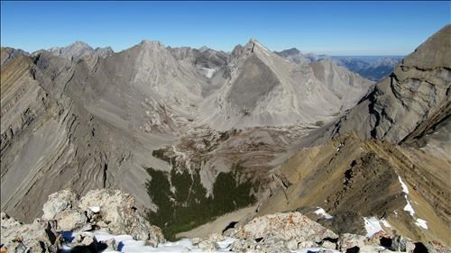 Looking NE towards Mt James Walker and its two cirques Looking NE towards Mt James Walker and its two cirques