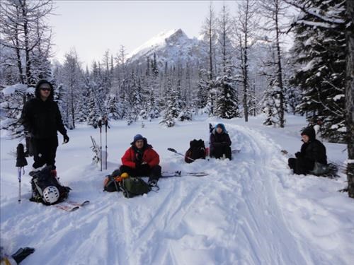 Lunch at Taylor Lake: {1703 je l}, {1168 jo gap}, {617 renata abramowicz}, {944 s se}