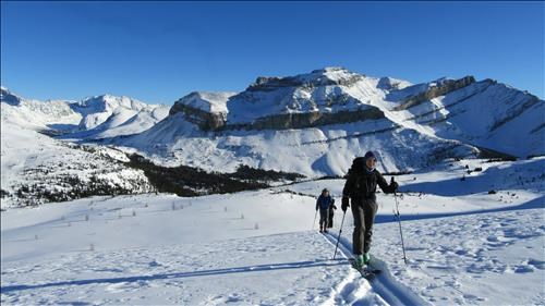 Rosanne and Clifton with Mount Redoubt in the background