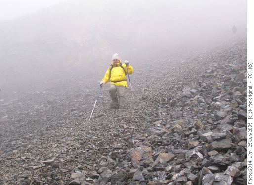 Dave demonstrates his scree running technique.