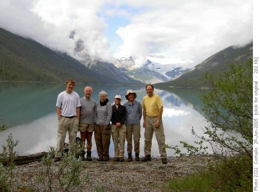 Danker, Alistair, Gail, Suzan, Susan and Cornelis at Glacier Lake