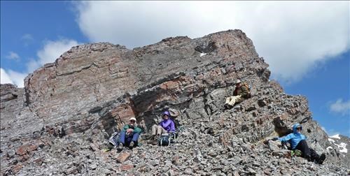 Lunch Below The SC5