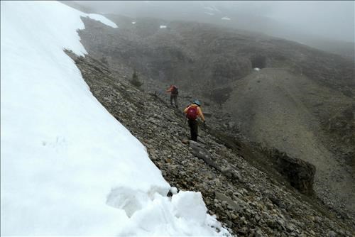 It doesn't look promising. Mine entrance on the right.