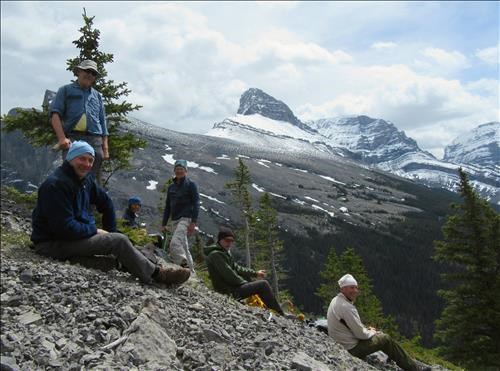 Snack break on the rib at tree line