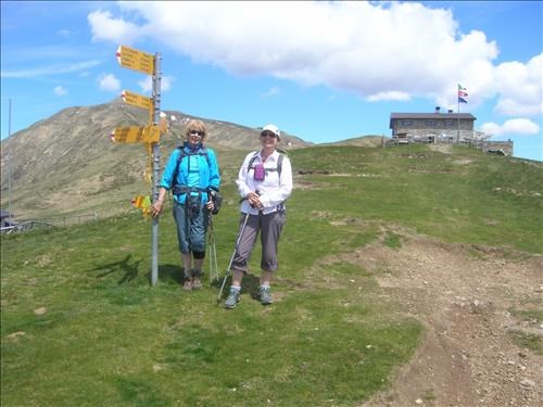 Ginger and Barb near Italy / Switzerland border