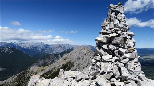 Summit cairn on South Baldy with Mt Baldy in the background