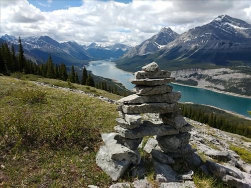 Spray Lakes.