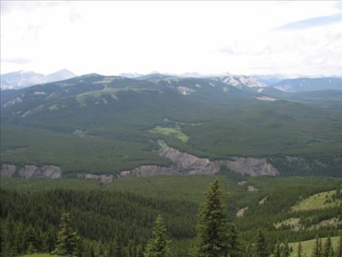 View of Threepoint and Volcano Creek gorges, Forgetmenot Ridge