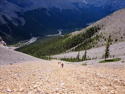 Great long scree descent on Mount Remus