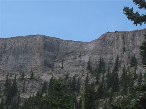Gap in ridge between Peak 466270 and the lefthand ridge