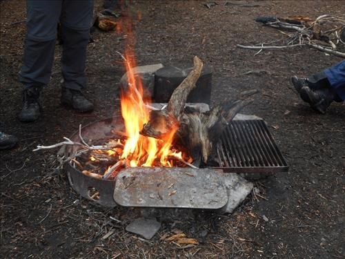 Nice Camp fire at Mosquito Creek CG (MO5)