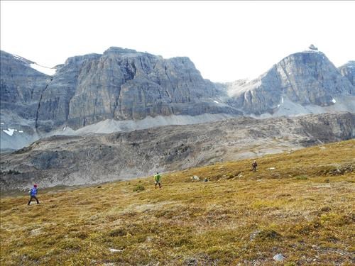 Still far a way to South Molar pass trail