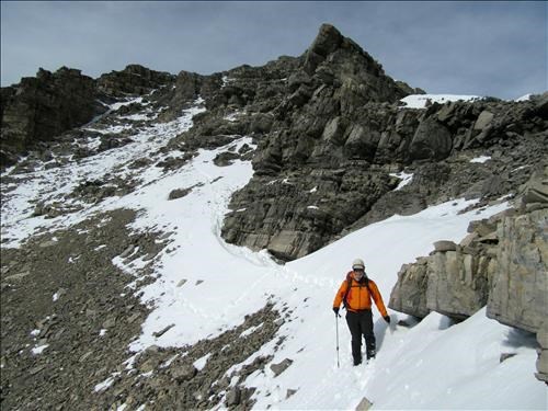 John traversing back towards the col