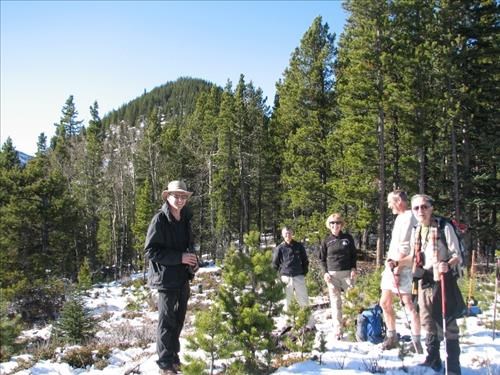 Doug, Evan, Ginger, Francisco, Moe below the pointy top of Vents Ridge