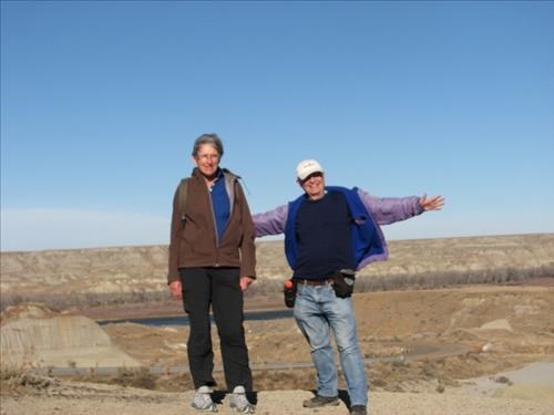 Pat and Carl in the wind on the Coulee View Trail