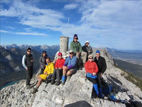 Short pants in November! Harold, Nancy, Francisco, Sonja, Ron, John, Ricardo, Jane, Terry