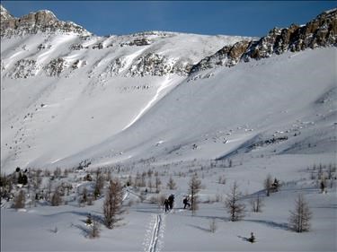 Up track to Purple Peak