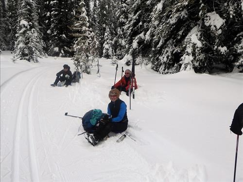 Yoko, Ginger, Petr -lunch on Telemark Trail