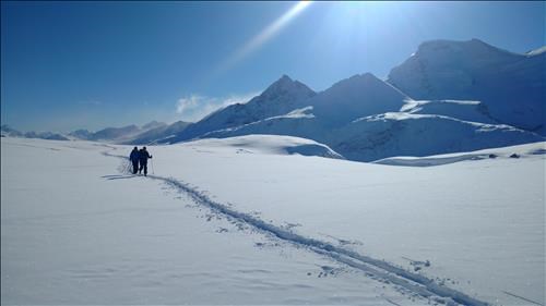 Dave and Kim with Hilda Peak and Mount Athabasca