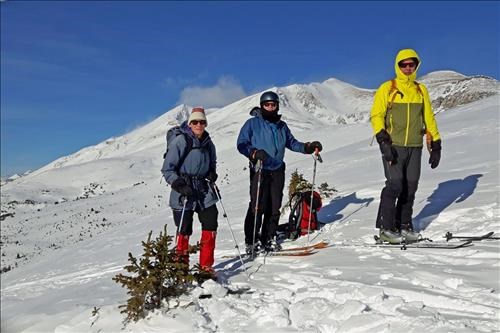 Manfred, Kevin and Damian on the slopes west of Cirque Pk (Observation pk in bkg)
