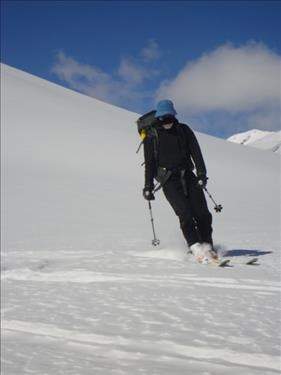{256 a we} arrives at Katherine Lake