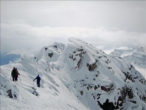 {212 Dav Mull} breaking trail from the "skiers peak" of Mount Habel - we did not do this peak.