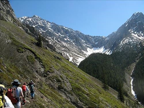 The trail around the south slopes of grizzly pk.