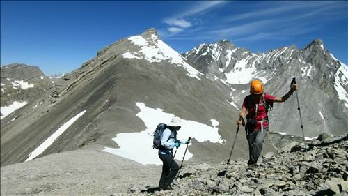 Katrin and Patty heading up the Outlier ridge from the col