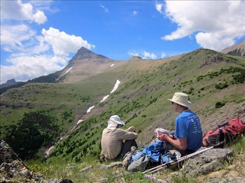 {256 Arn Wes} and {212 Dav Mull} looking towards "The Horn" and it's north ridge approach